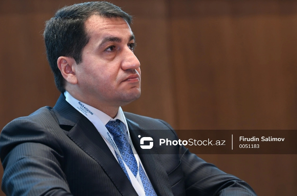 Hikmət Hacıyev: "Zəngəzurdan keçən dəhlizin açılışı Orta Dəhlizin imkanlarını genişləndirəcək"