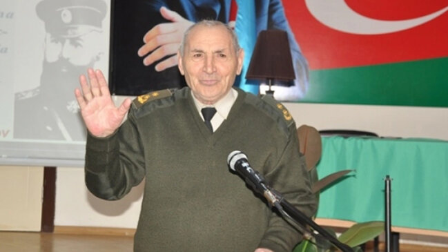 Şəmistan Nəzirli tədbir zamanı qəfil vəfat edib