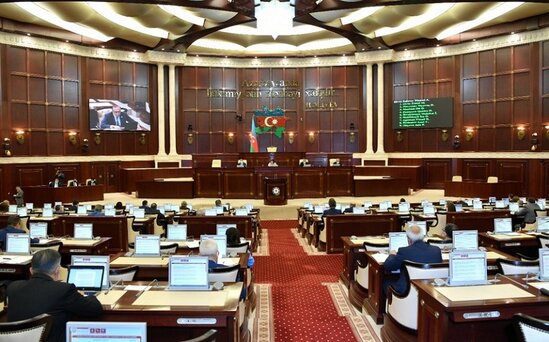 Deputatlar 15 məsələyə görə TOPLAŞACAQ