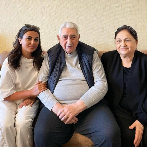 "Elçiliyimdə "hə"mi verib..." - FOTO