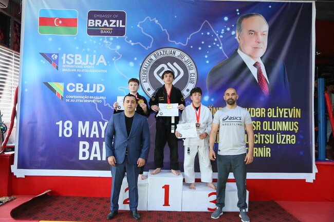 "Azərbaycan Braziliya Ciu-citsu Klubu" İctimai Birliyinin təşkilatçılığı ilə Heydər Əliyevin 102 illiyinə həsr olunmuş turnir keçirilib