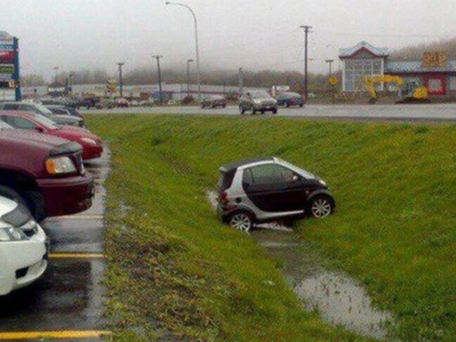 Sükan arxasında qadın olduqda-FOTO