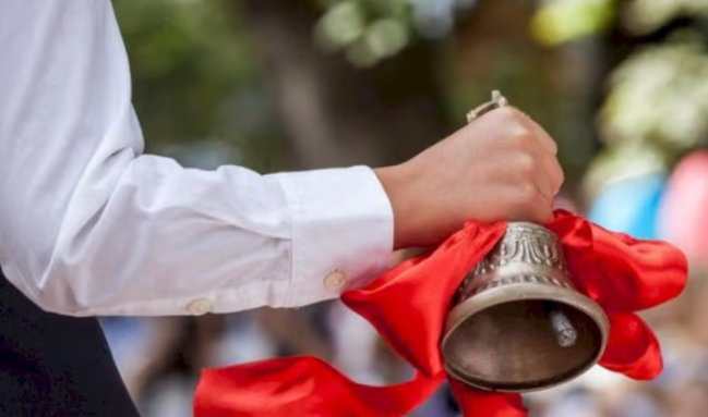 "Son zəng" günü VƏFAT ETDİ - FOTO