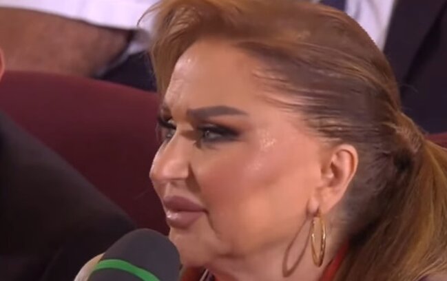 Mələkxanım Eyubovanın canlı yayımda səhhəti pisləşdi - Video