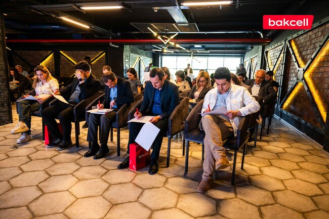 "Bakcell" süni intellekt təlimi təşkil etdi