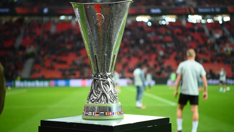 Avroliqa həyacanı davamn edir: "Beşiktaş" və "Yuventus" meydana çıxır
