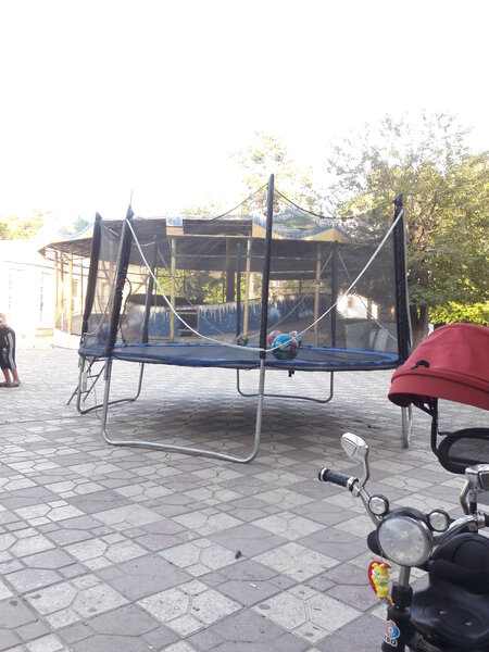 2 şəhidin abidəsi ucaldılan park baxımsız qalıb, yolları kələ-kötürdür - ŞİKAYƏT - FOTO
