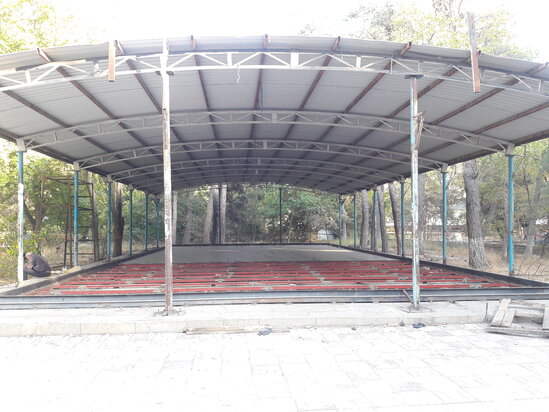 2 şəhidin abidəsi ucaldılan park baxımsız qalıb, yolları kələ-kötürdür - ŞİKAYƏT - FOTO