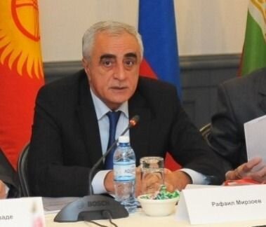 Bakıda nazir müavini qəzaya düşdü - FOTO/VİDEO