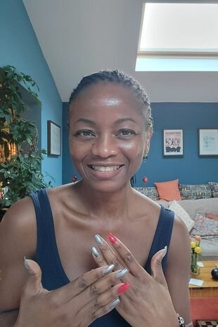 60 yaşlı qadın 30 yaş cavan görünməyin sirrini açıqladı - FOTO