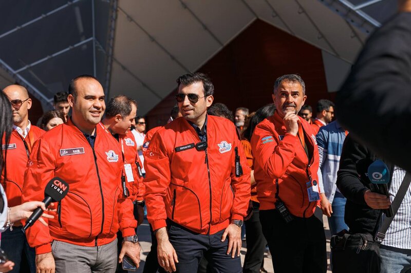 Azərbaycanlı astrofizik 5 asteroid aşkar edib