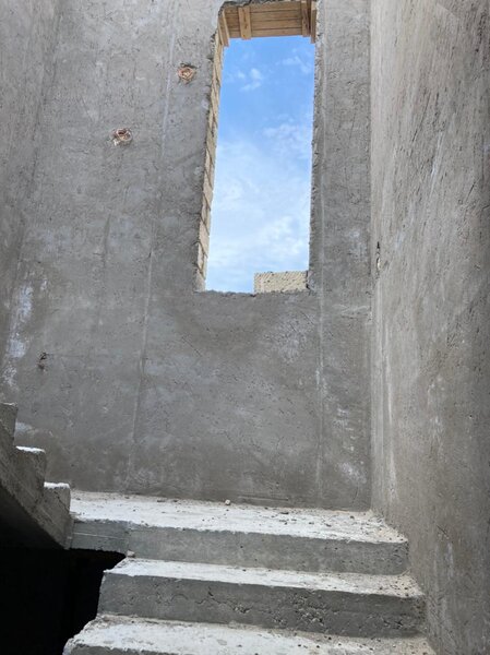 TƏCİLİ BAĞ EVİ SATILIR