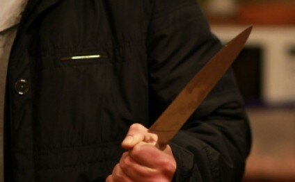 Bakıda nəvə nənəsini bıçaqla qətlə yetirdi