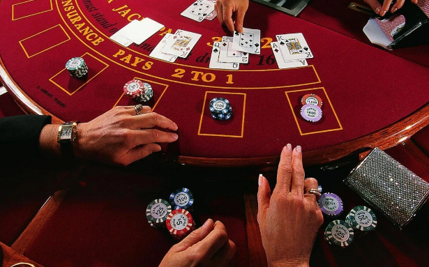 Milli Məclis kazinoların fəaliyyəti ilə bağlı qanuna təklif edilən dəyişiklik layihəsini qəbul etdi