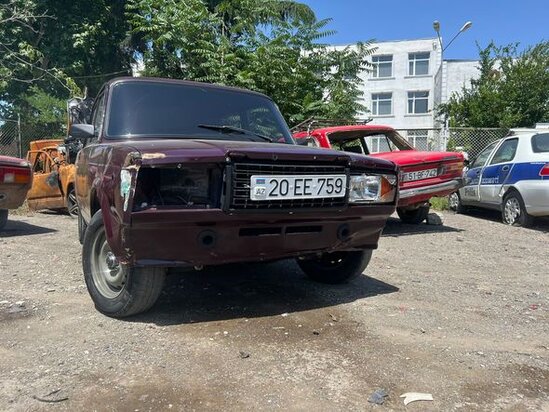 Maşında konstruksiya dəyişikliyi edən şəxs qazidir? - AÇIQLAMA + FOTO