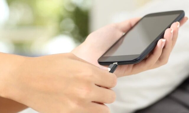 Smartfonun uzunömürlülüyünün sirri: Batareyanı qorumağın yolları