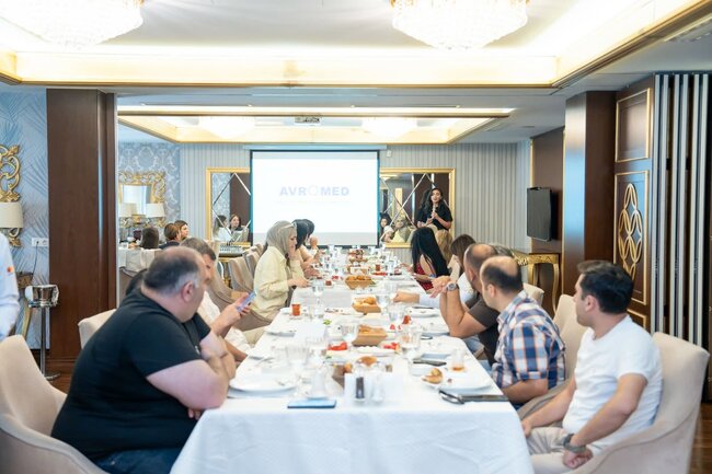 "Avromed Company" MMC Milli Mətbuat Günü münasibətilə media nümayəndələri üçün xüsusi proqram təşkil edib