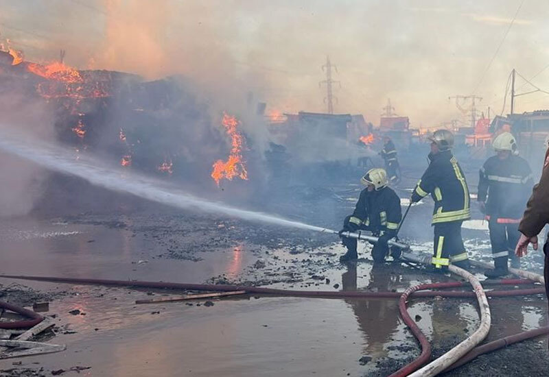 "Taxta bazar"ında növbəti YANĞIN: Sığorta şirkətləri dəyən zərəri qarşılamaqda niyə maraqlı deyil? - AÇIQLAMA