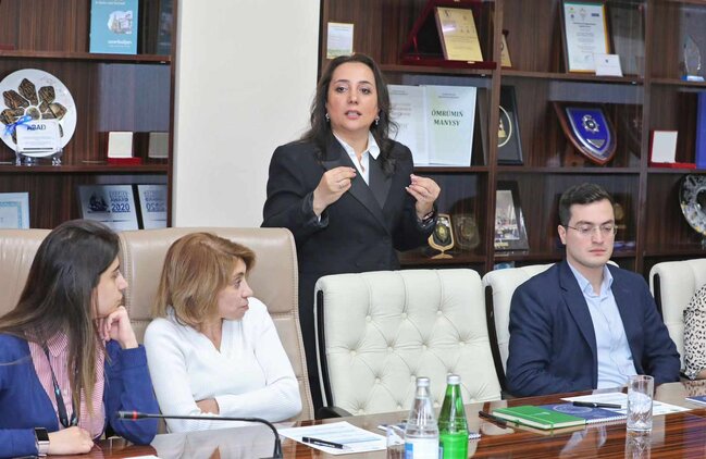 Dövlət Miqrasiya Xidməti və Medianın İnkişafı Agentliyinin birgə təşkilatçılığı ilə media nümayəndələri üçün seminar keçirilib