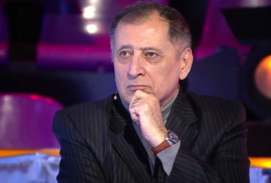 Həkimlər Rasim Balayevin işə getməsinə qadağa qoyublar - FOTO