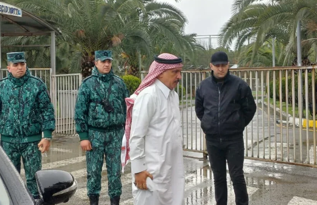 Əcnəbi vətəndaşlar və diplomatlar Azərbaycana təxliyə olunublar