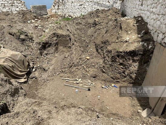 Şuşada kütləvi məzarlıq aşkarlanan əraziyə səfər təşkil olunub, faktlar nümayiş etdirilib