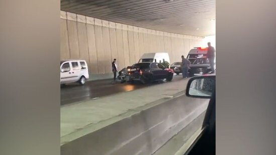 Bakıda tuneldə zəncirvari qəza - VİDEO