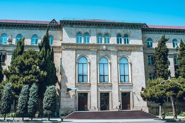 Nazirlik: Cinayət törətmiş 14 nəfər ötən il ölkəmizə ekstradisiya olunub