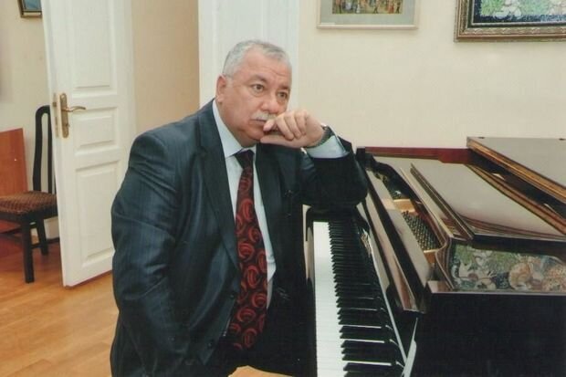 Sərdar Fərəcov: "Sifarişlə musiqi yazmaq hər bir bəstəkarın uğurunun yarısıdır"