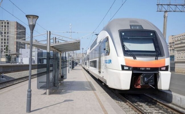 Sumqayıt-Xırdalan-Bakı qatarından istifadə edənlərin diqqətinə!