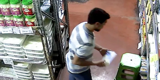 Marketdən 2 kq pendiri şalvarında gizlədərək OĞURLADI