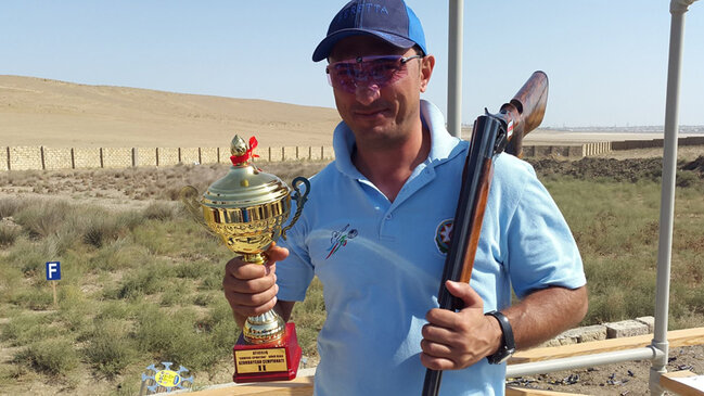 Tanınmış idmançının direktor olduğu şirkətə 1,8 milyonluq sifariş