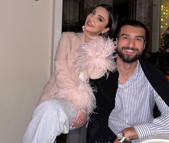 Mahir Emreli bacısı ilə fotolarını paylaşdı