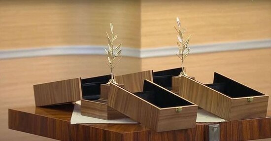 Vladimir Putin İlham Əliyev və Nikol Paşinyana zeytun budağı hədiyyə etdi - FOTO