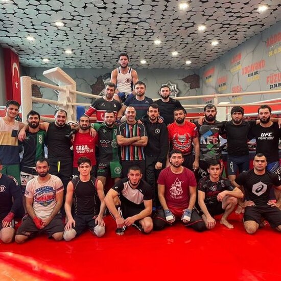 Rafael Ağayev karyerası ilə bağlı qərarını açıqladı: "Artıq boks məşqlərinə başlamışam" - FOTO