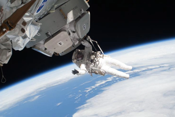 Əfsanə üçün son şans: "Hubble" teleskopunu xilas etmək üçün riskli missiya