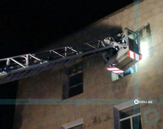 Sumqayıtda baş vermiş xəstəxana yanğını zamanı 129 nəfər təxliyə olunub - YENİLƏNİB + FOTO/VİDEO