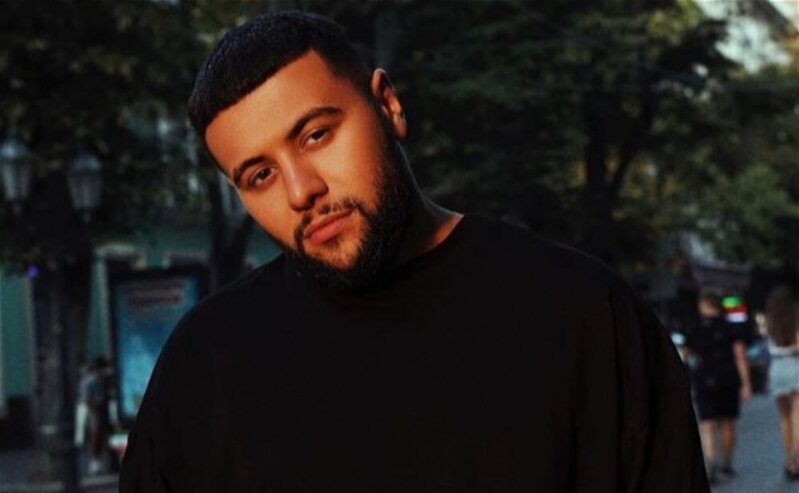 Dəhşətli hücumda zərər çəkənlərə 1 milyon ianə etdi