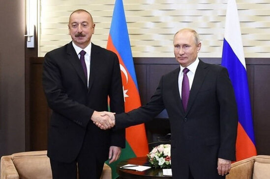 İlham Əliyev və Vladimir Putin Qarabağdakı vəziyyəti müzakirə etdilər