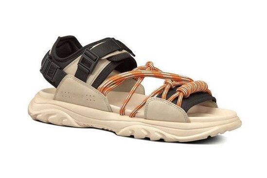 "Dior" satışa 1000 dollarlıq səndəl çıxardı - FOTO