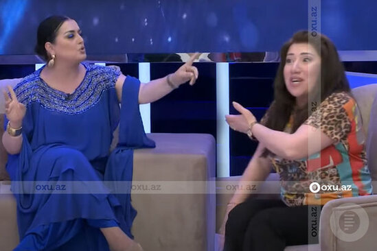 Elza Seyidcahanla jurnalist arasında GƏRGİNLİK: "Oğlun pulu ödəyirsə, camaatdan niyə yığırsan?" - VİDEO