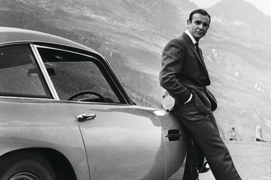 Şon Konnerinin yeganə şəxsi "Aston Martin"i satışa çıxarılıb