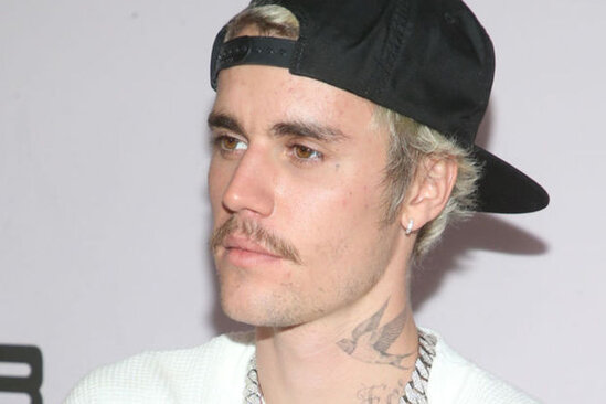 Castin Biberdən ÜZÜCÜ XƏBƏR