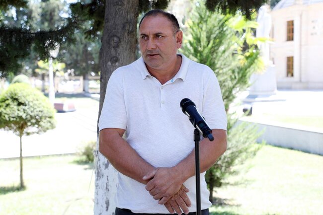 Kürdəmirdə vətəndaşlarla görüş keçirildi