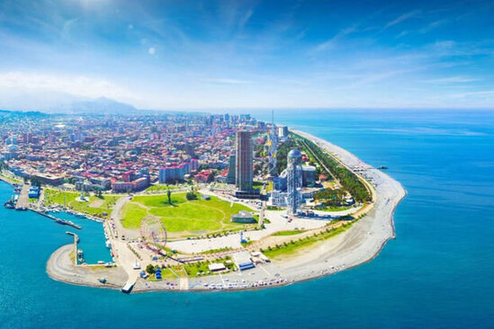 Qonşu ölkə Qara dənizdə süni adalar yaradır