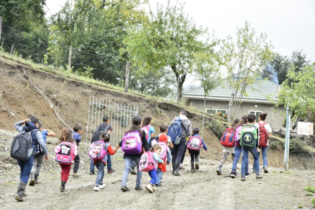 Avrora Qrup məktəbliləri belə sevindirdi