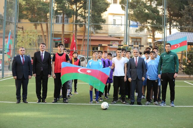 Suraxanı rayonunda "Böyük Zəfər" məhəllələrarası mini futbol yarışlarının rayon turu başa çatıb