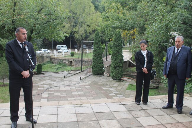 Yardımlı sakinlərinin "Açıq mikrofon"da səsləndirdikləri müraciətlər