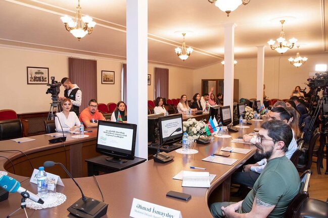 Jurnalistlər üçün "Azərbaycanın xarici siyasət gündəmi" mövzusunda təlim keçirilib
