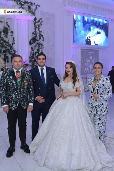 Aynur Dadaşovanın evində toy olub - FOTOLAR